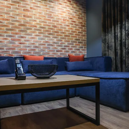 Karma Chic&style 1 3* קורצ'ה