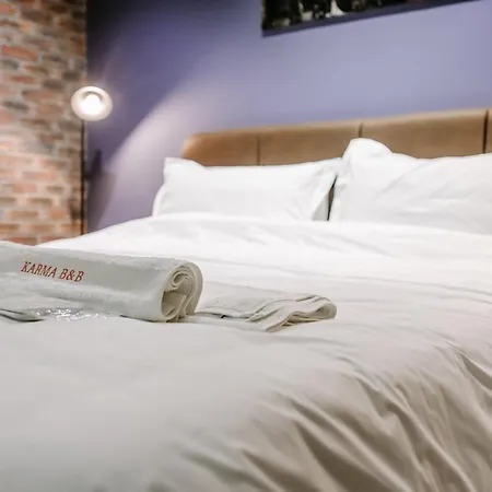 Karma Chic&style 1 Bed & Breakfast Korce